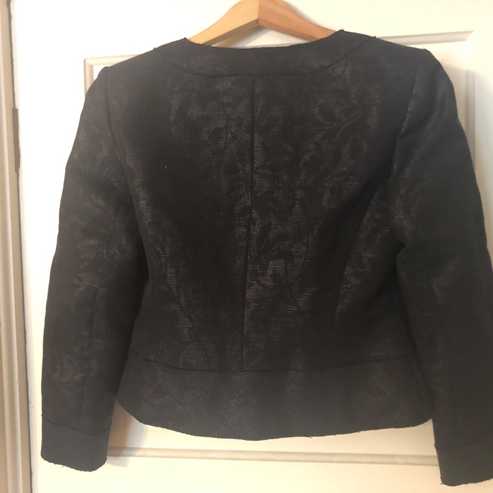 Jacket - Picture 4 of 6